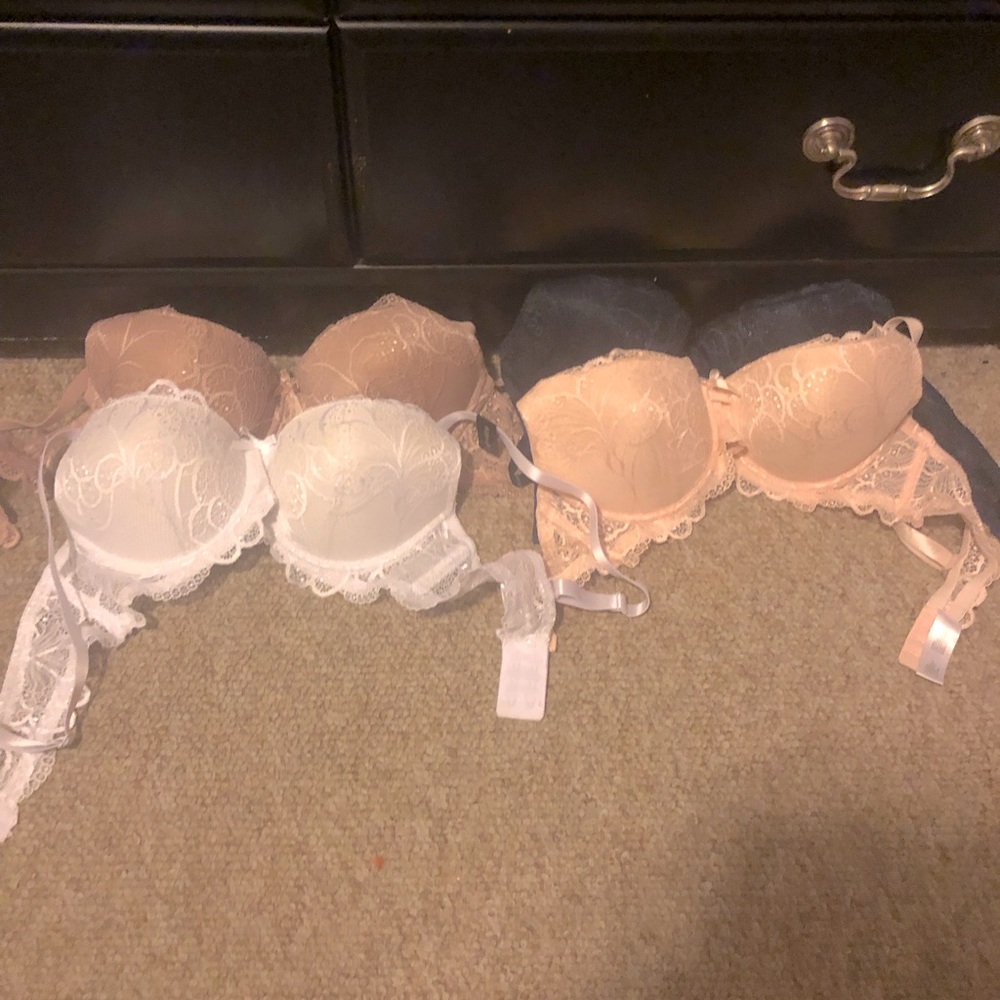 B. Luxe 36C PushUp Bra